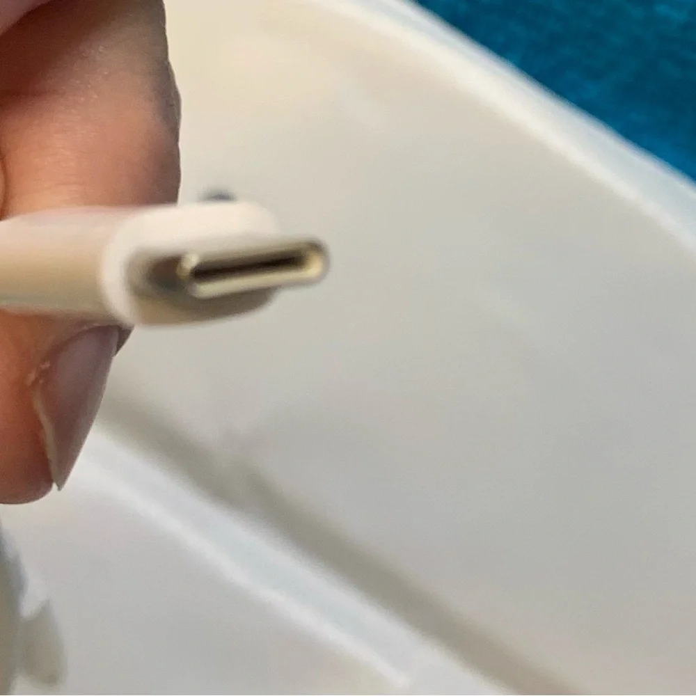Apple Silver USB-C to USB-A Charging Cables Four in Pack